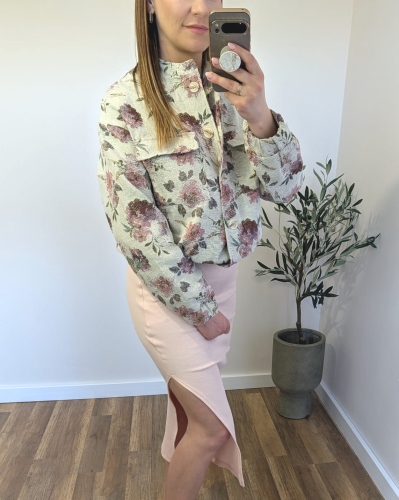 Kutka Floral II